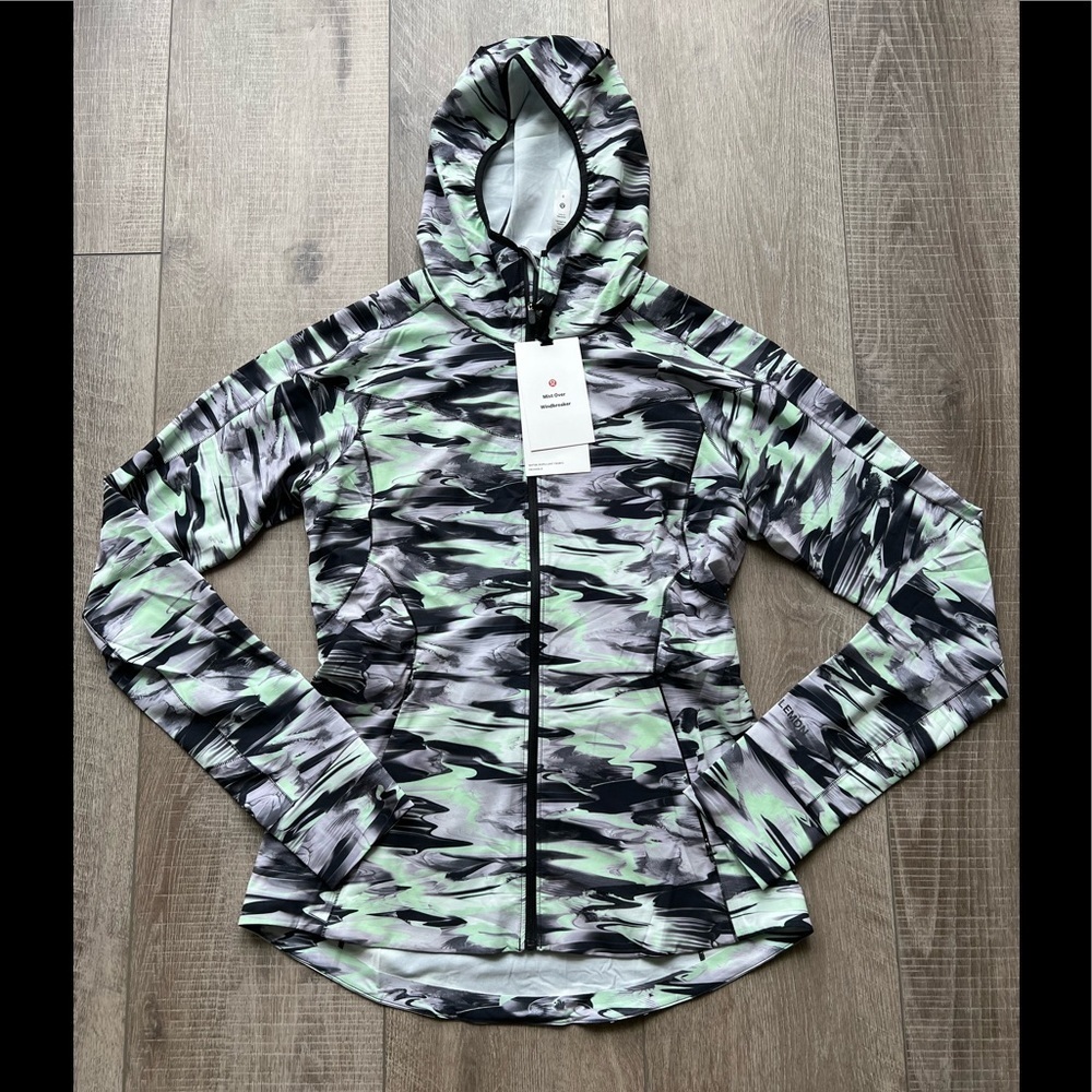 Lululemon Mist Over Windbreaker in Paint Glide Multi Size 8